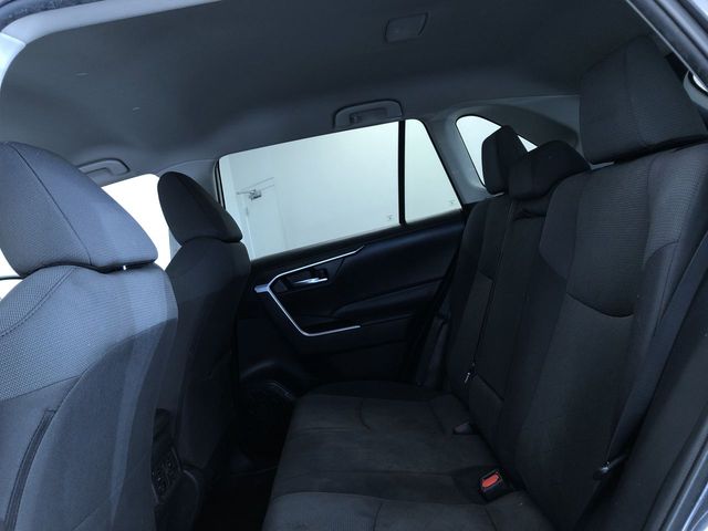 Thumbnail: 2022 Toyota RAV4 - 19