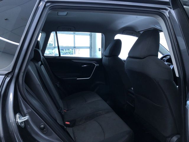 Thumbnail: 2022 Toyota RAV4 - 20