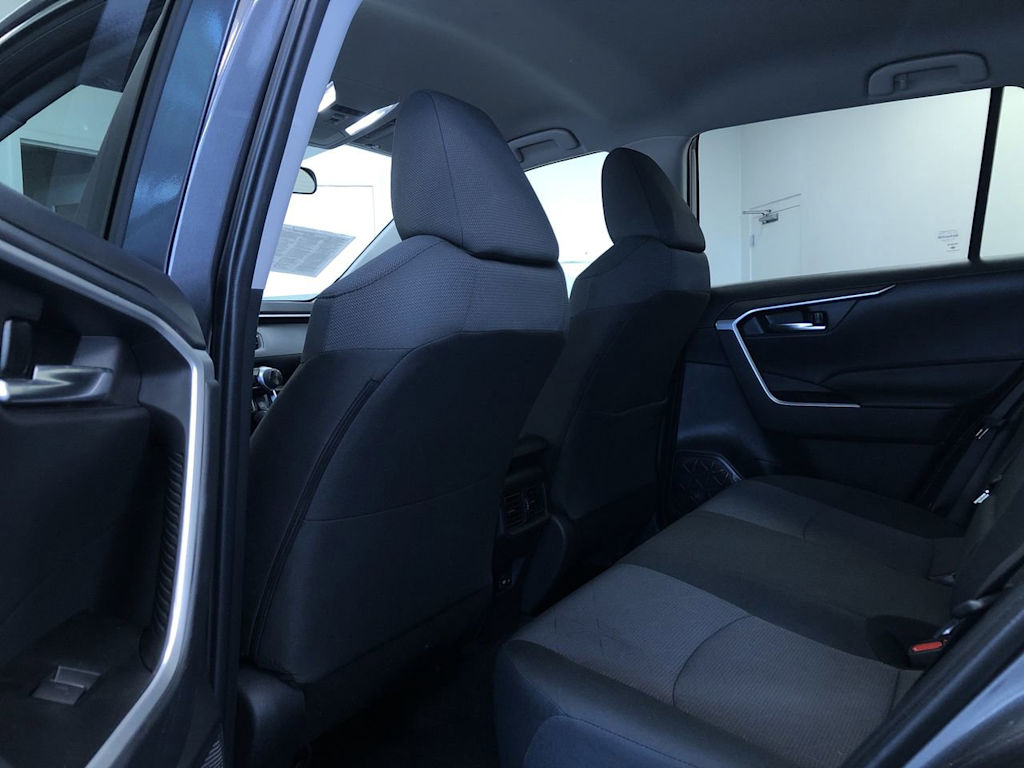 2024 Toyota RAV4 XLE 12