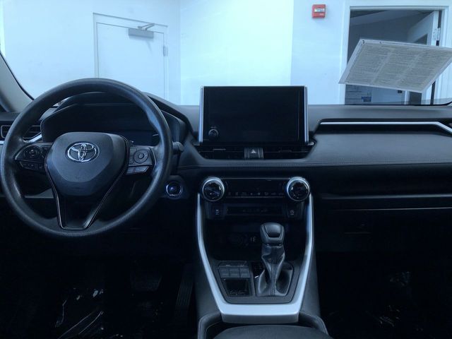 Thumbnail: 2025 Toyota RAV4 - 9
