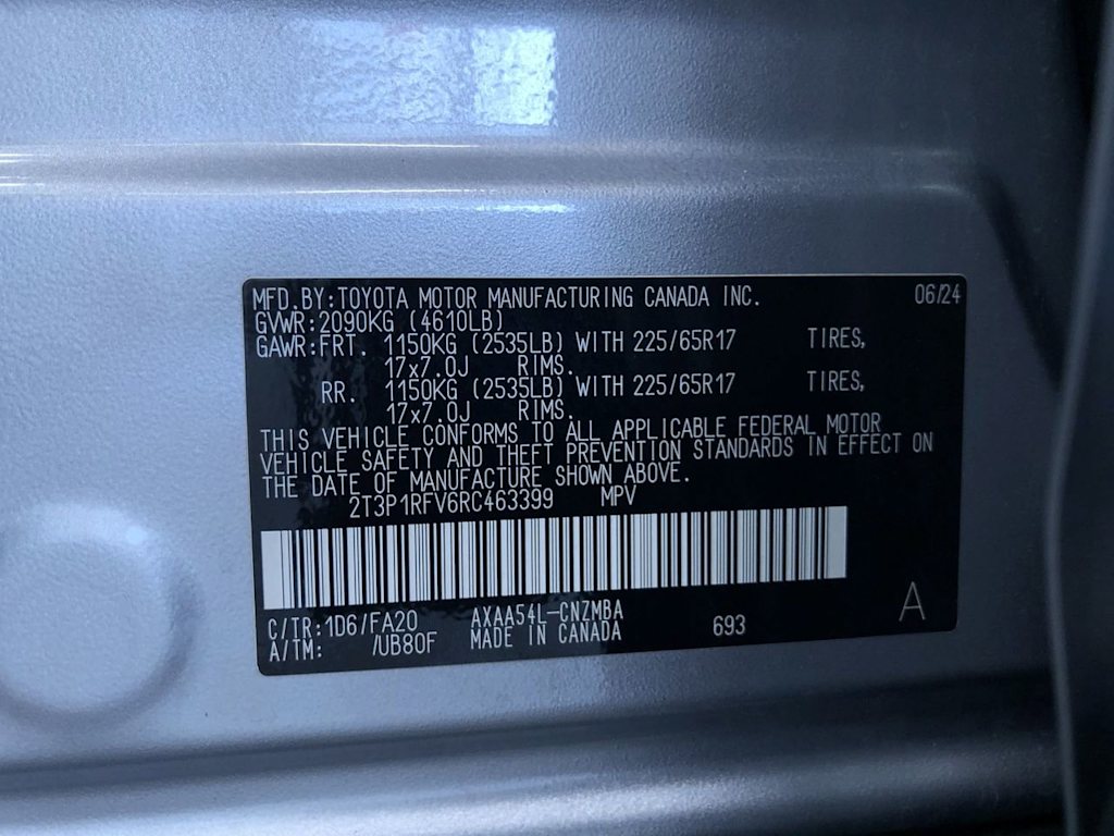 2024 Toyota RAV4 XLE 16