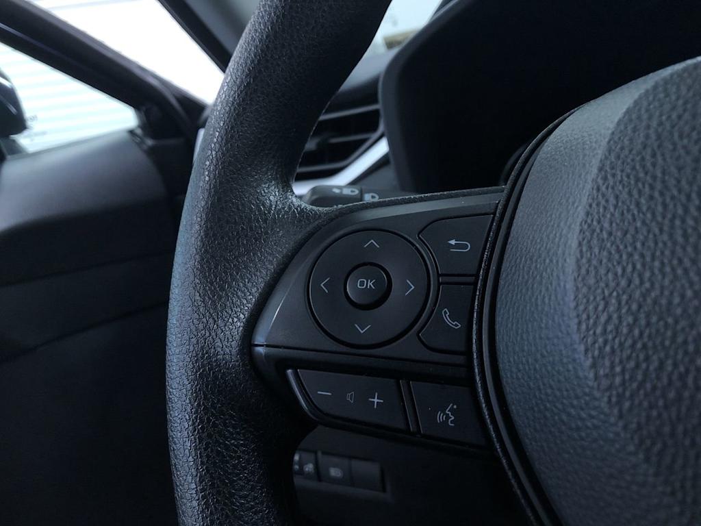 2024 Toyota RAV4 XLE 32