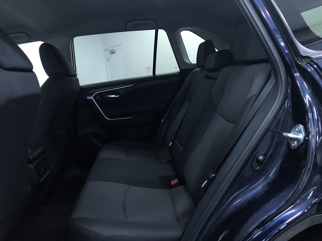 2024 Toyota RAV4 XLE 29