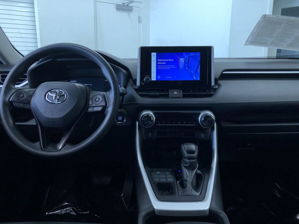 2024 Toyota RAV4 XLE 13