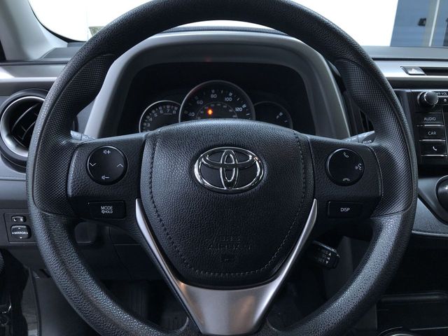 Thumbnail: 2016 Toyota RAV4 - 12