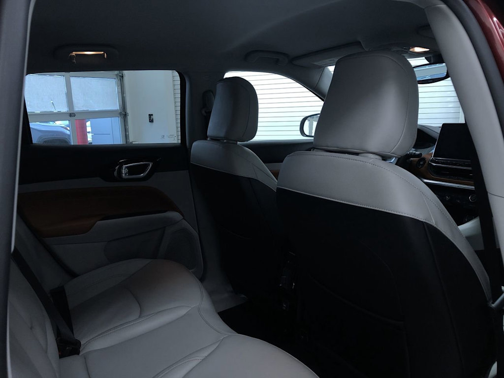 2022 Jeep Compass Limited 22