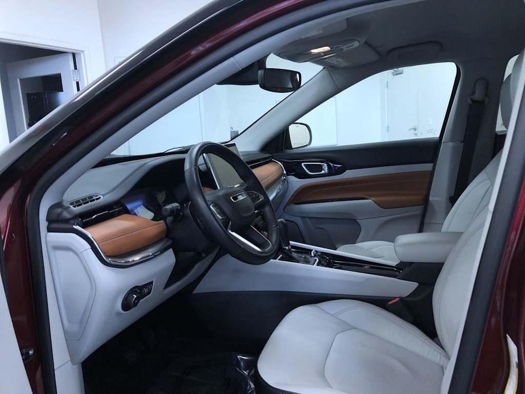 2022 Jeep Compass Limited 10
