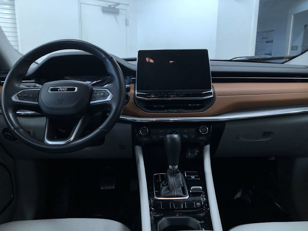 2022 Jeep Compass Limited 2