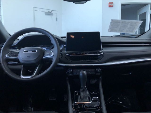 Thumbnail: 2023 Jeep Compass - 2