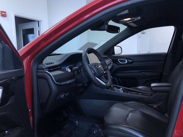 Thumbnail: 2023 Jeep Compass - 9