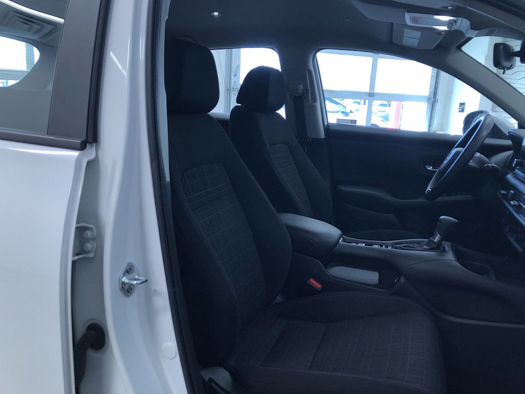 2023 Honda HR-V LX 11