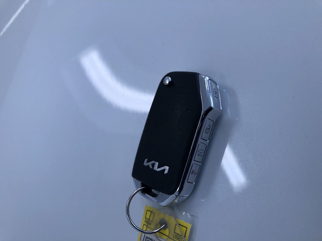 2024 Kia Forte LXS 17
