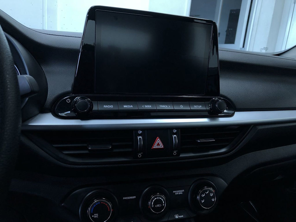 2024 Kia Forte LXS 14
