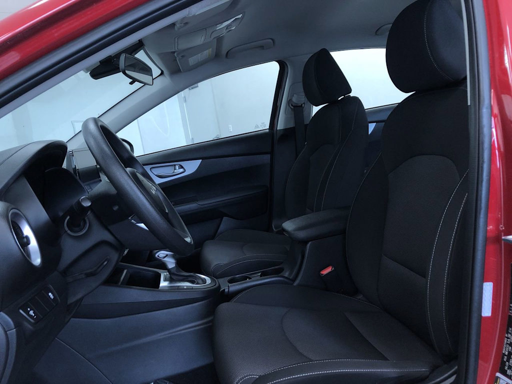 2024 Kia Forte LXS 11