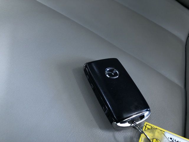 Thumbnail: 2022 Mazda CX-30 - 18