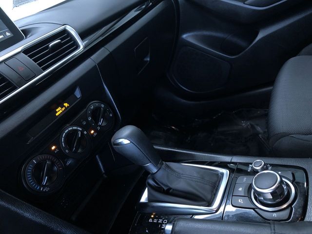 Thumbnail: 2016 Mazda Mazda3 - 32