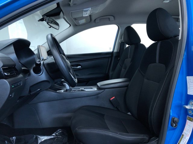 Thumbnail: 2025 Nissan Sentra - 9