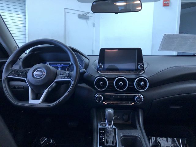 Thumbnail: 2025 Nissan Sentra - 9