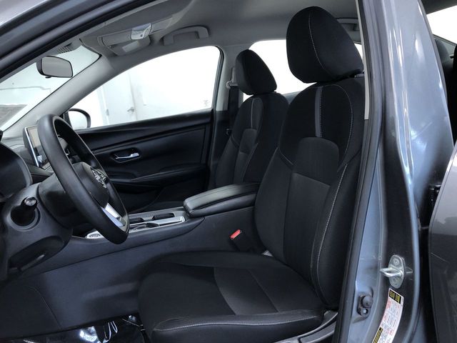 Thumbnail: 2025 Nissan Sentra - 10
