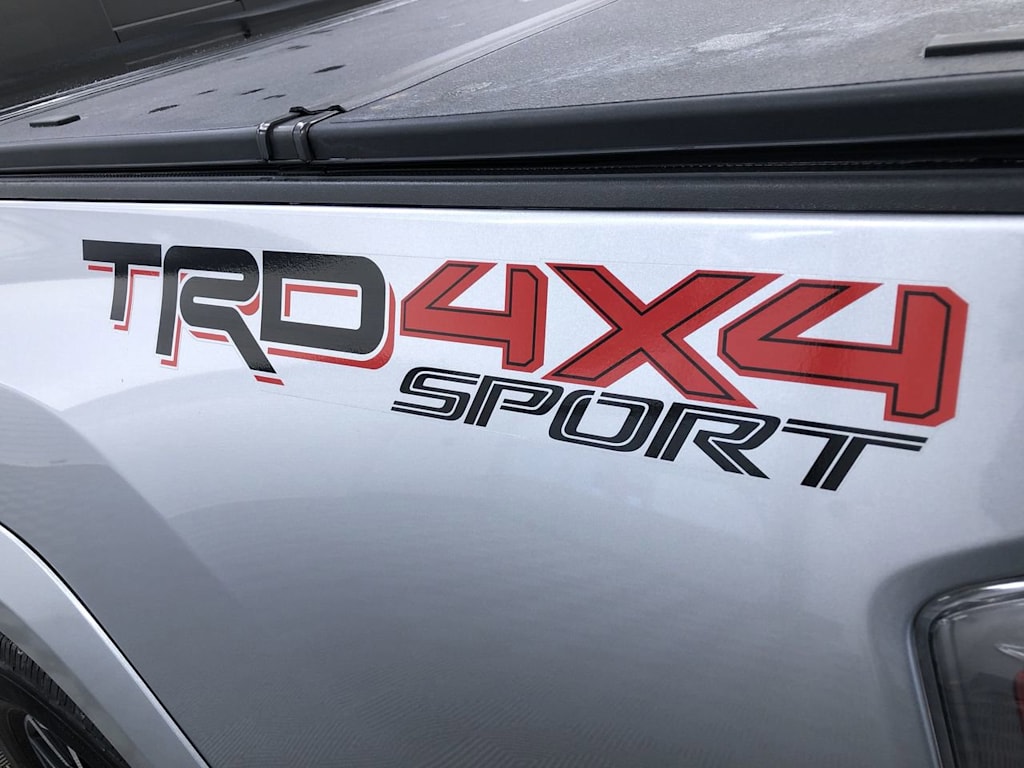 2022 Toyota Tacoma TRD Sport 7