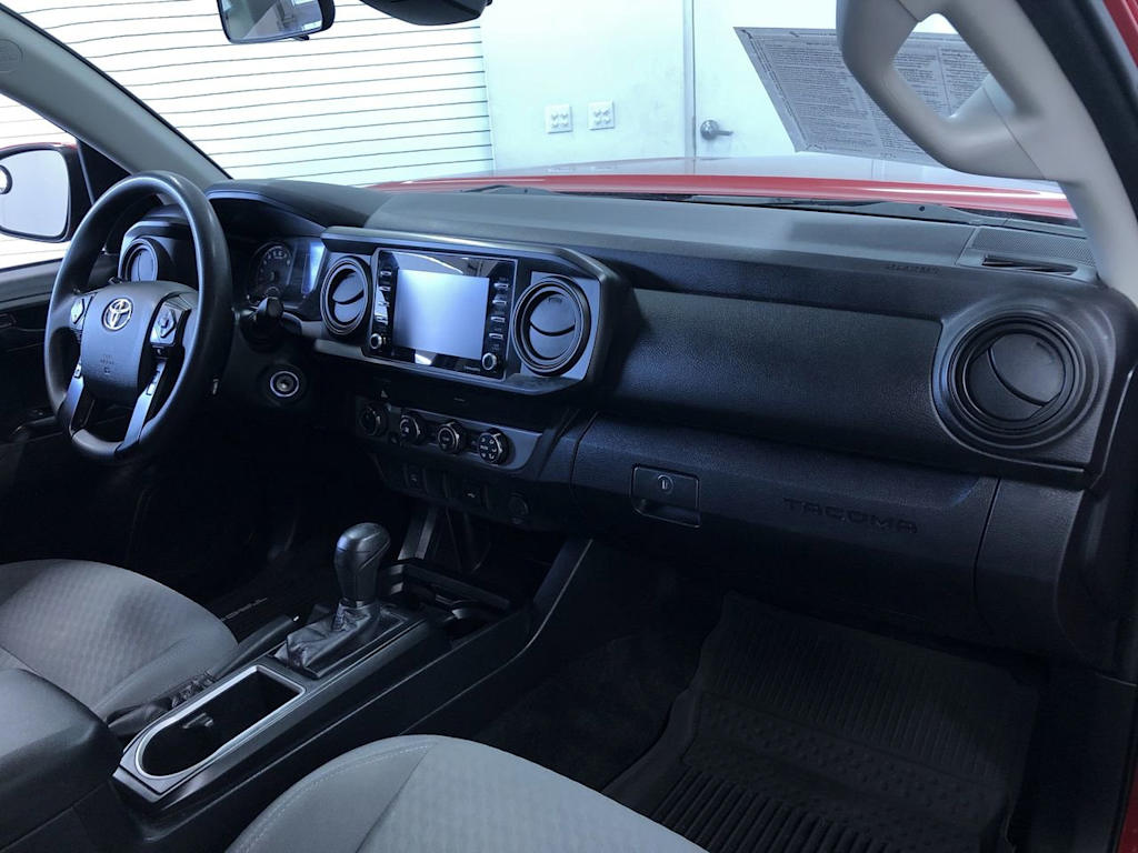 2020 Toyota Tacoma SR 9