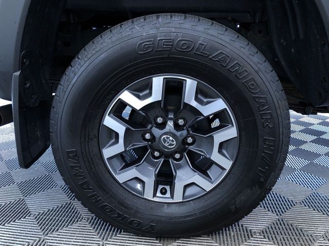 Thumbnail: 2021 Toyota Tacoma - 8