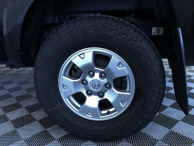 Thumbnail: 2015 Toyota Tacoma - 8