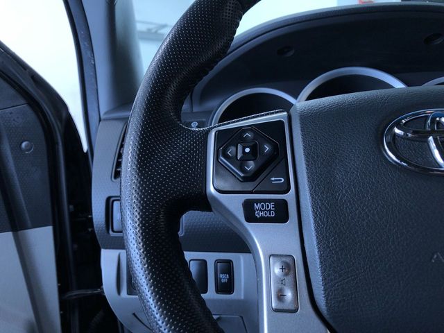 Thumbnail: 2015 Toyota Tacoma - 24