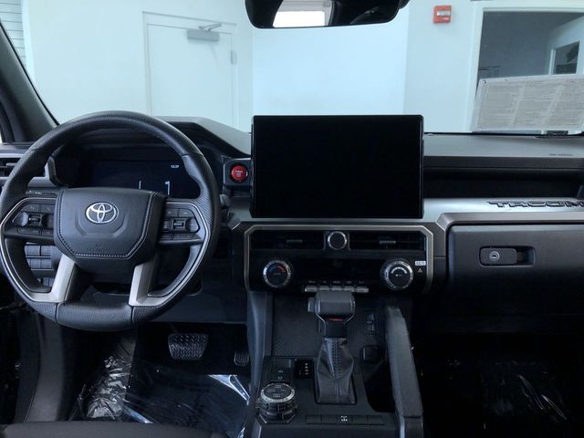 Thumbnail: 2025 Toyota Tacoma - 9