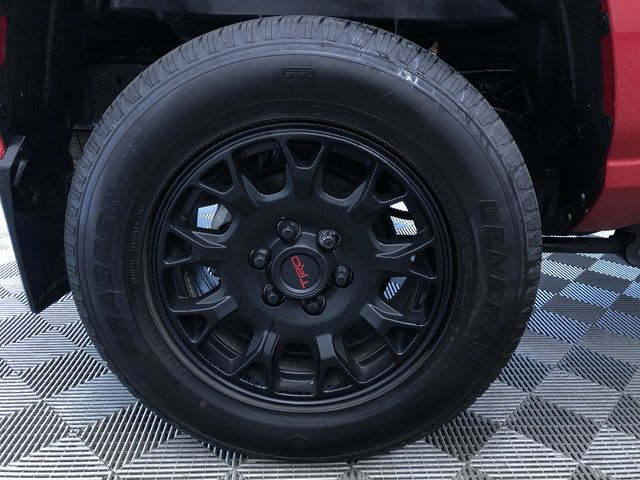 Thumbnail: 2024 Toyota Tacoma - 8