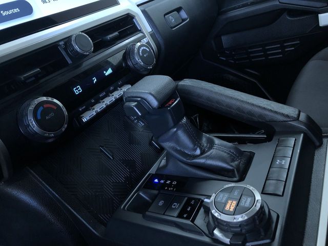 Thumbnail: 2024 Toyota Tacoma - 14