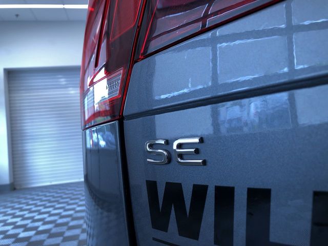 Thumbnail: 2023 Volkswagen Tiguan - 7