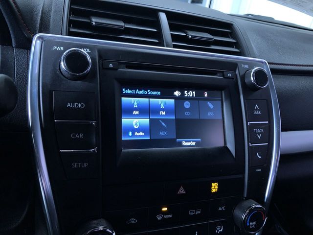 Thumbnail: 2015 Toyota Camry - 31