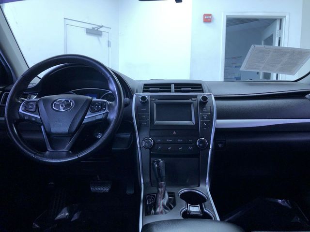 Thumbnail: 2015 Toyota Camry - 2