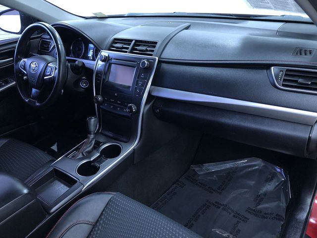 Thumbnail: 2015 Toyota Camry - 8