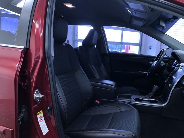 Thumbnail: 2015 Toyota Camry - 27