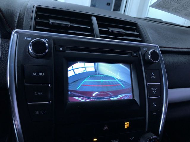 Thumbnail: 2015 Toyota Camry - 13