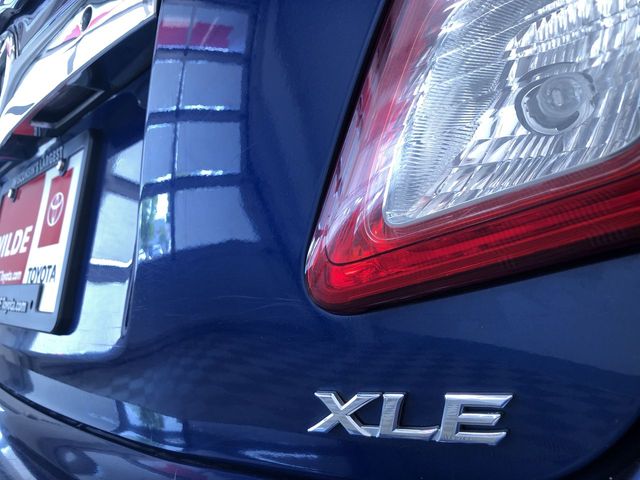 Thumbnail: 2011 Toyota Camry - 26