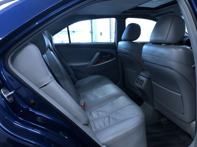 Thumbnail: 2011 Toyota Camry - 28