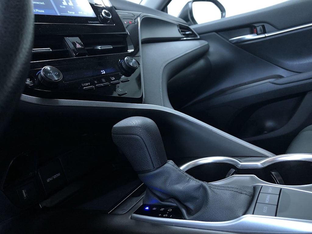 2024 Toyota Camry LE 15