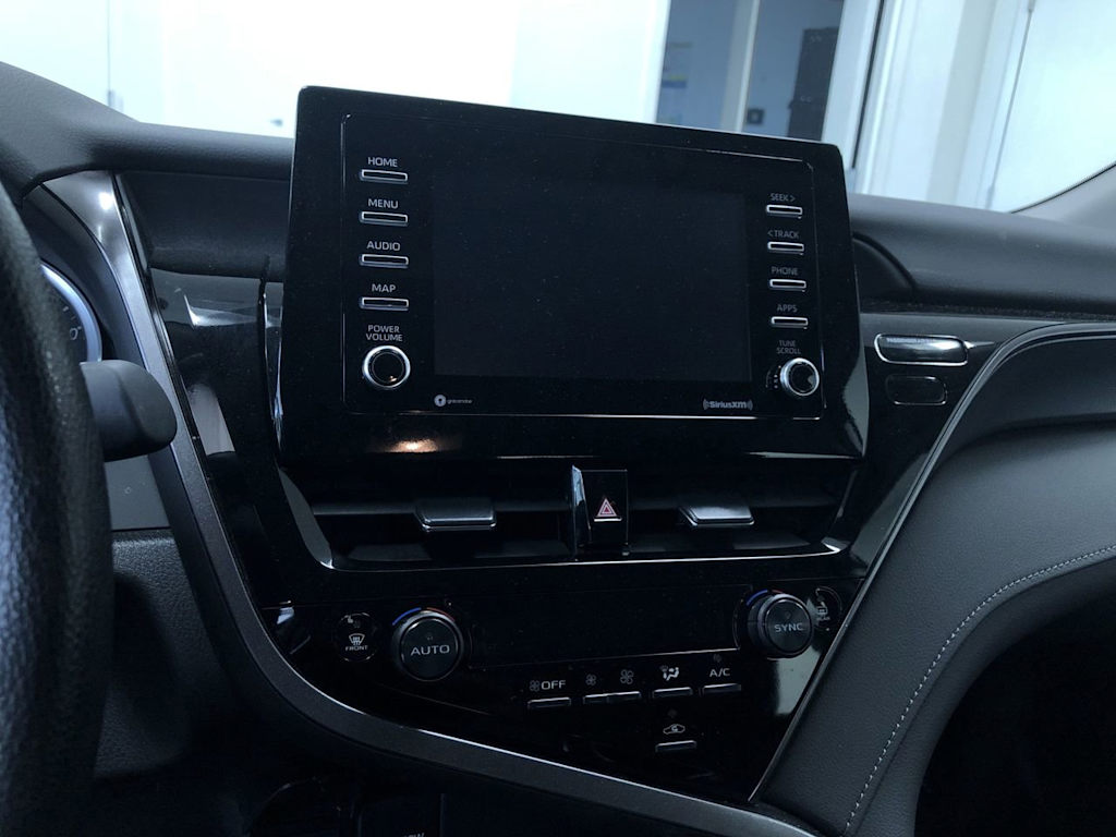 2024 Toyota Camry LE 14