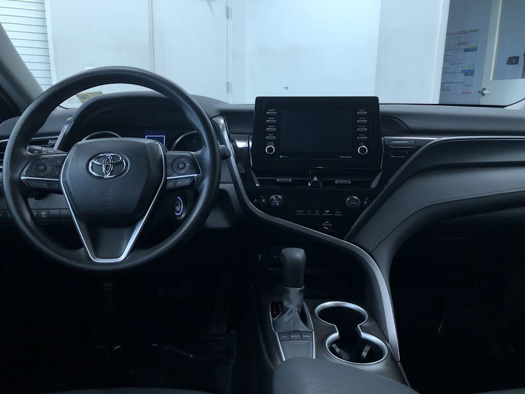 2024 Toyota Camry LE 2
