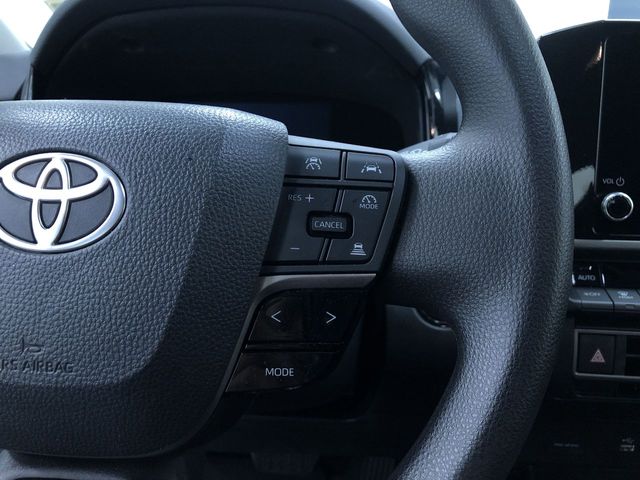Thumbnail: 2026 Toyota Camry - 31
