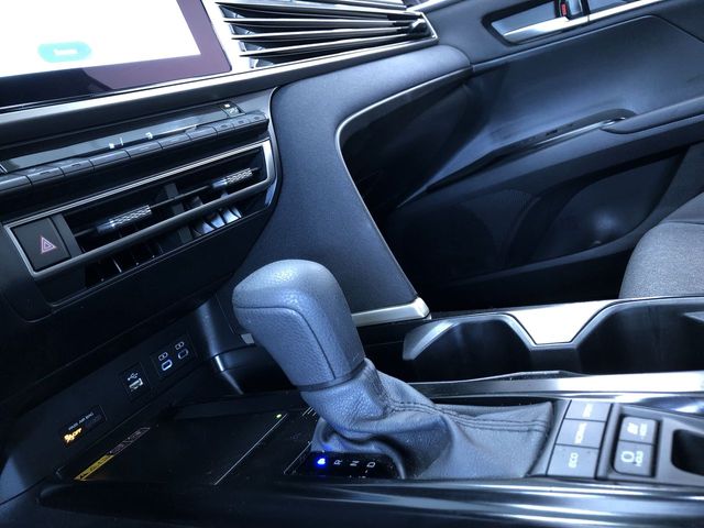 Thumbnail: 2026 Toyota Camry - 16