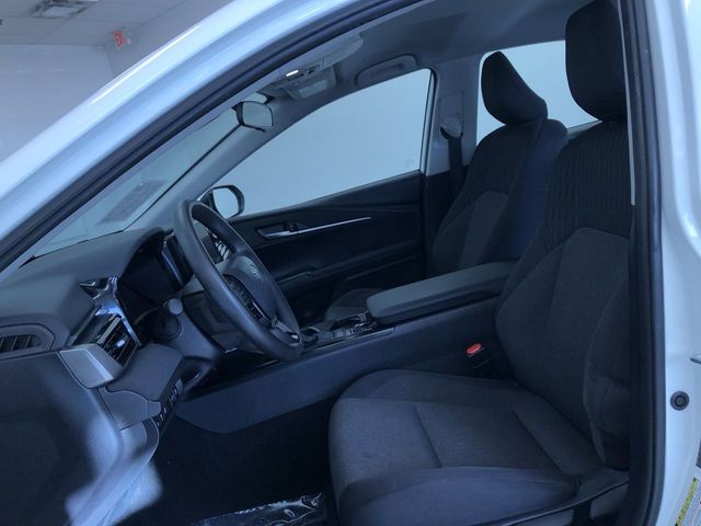 Thumbnail: 2025 Toyota Camry - 10