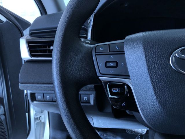 Thumbnail: 2025 Toyota Camry - 28