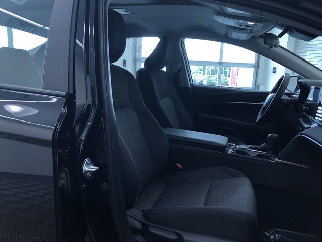 Thumbnail: 2025 Toyota Camry - 10