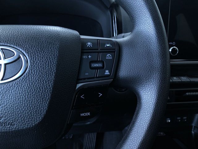 Thumbnail: 2025 Toyota Camry - 22