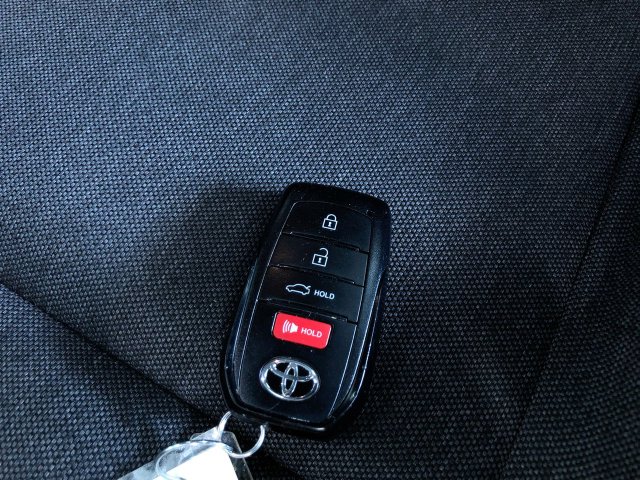 Thumbnail: 2026 Toyota Camry - 32