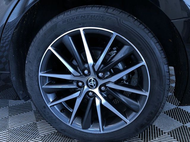 Thumbnail: 2023 Toyota Camry - 8